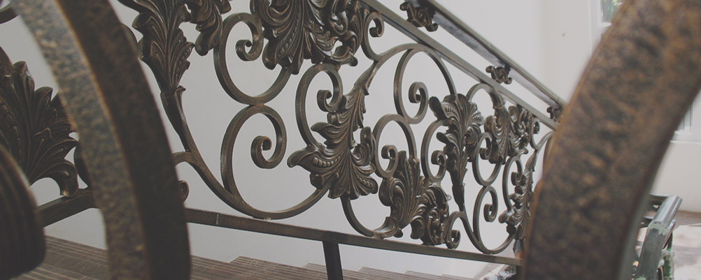 Railing Tangga Besi Tempa